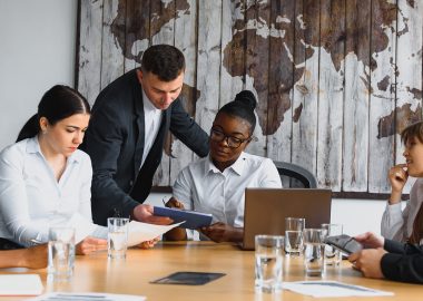 Liderazgo en Equipos de Trabajo